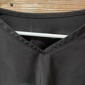 Cherokee Allura scrub top